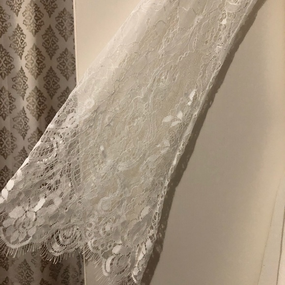 White lace romper - Picture 4 of 4